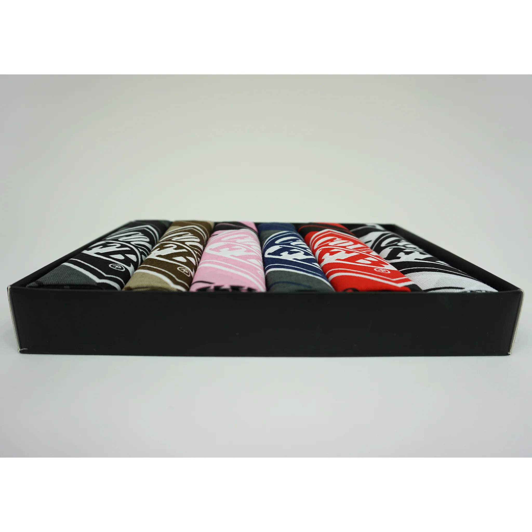 FB County Charlie Brown Bandana Pack - Image 3